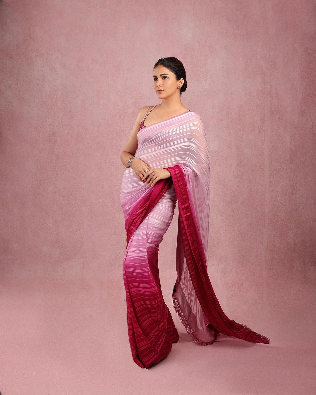 Telugu Actress Lavanya Tripathi Stills in Pink Saree